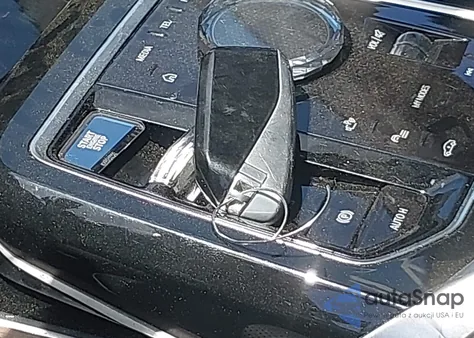 2023 BMW 740 I z USA, uszkodzony, nr VIN WBA23EH01PCN58267